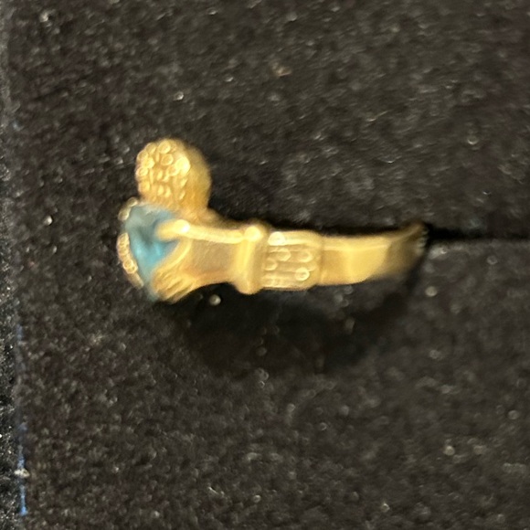 10K Yellow Gold Heart Shaped Blue Topaz Claddagh Irish Engagement Wedding Ring - Picture 10 of 16